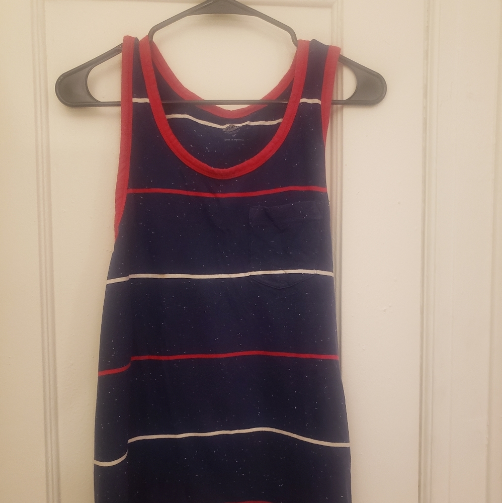 Men old navy tank top